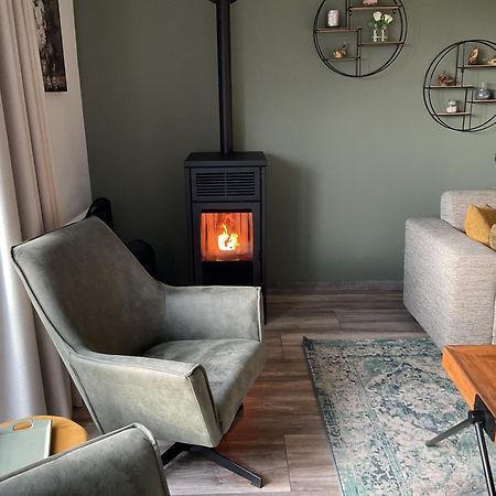 Vakantiewoning Le Garaazje 'S-Gravendeel ภายนอก รูปภาพ