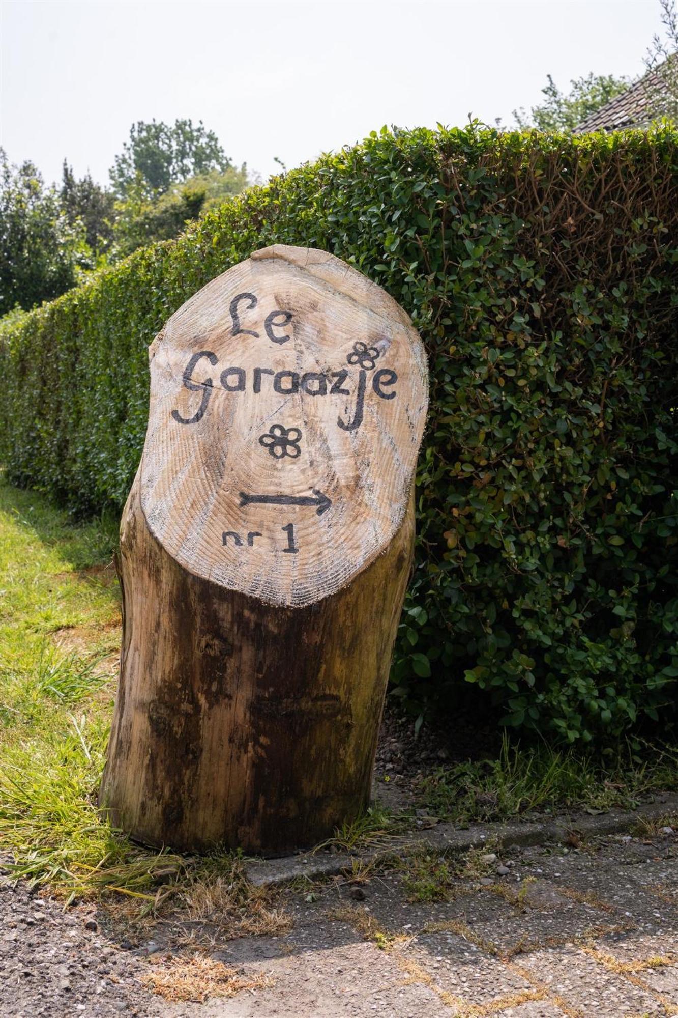 Vakantiewoning Le Garaazje 'S-Gravendeel ภายนอก รูปภาพ