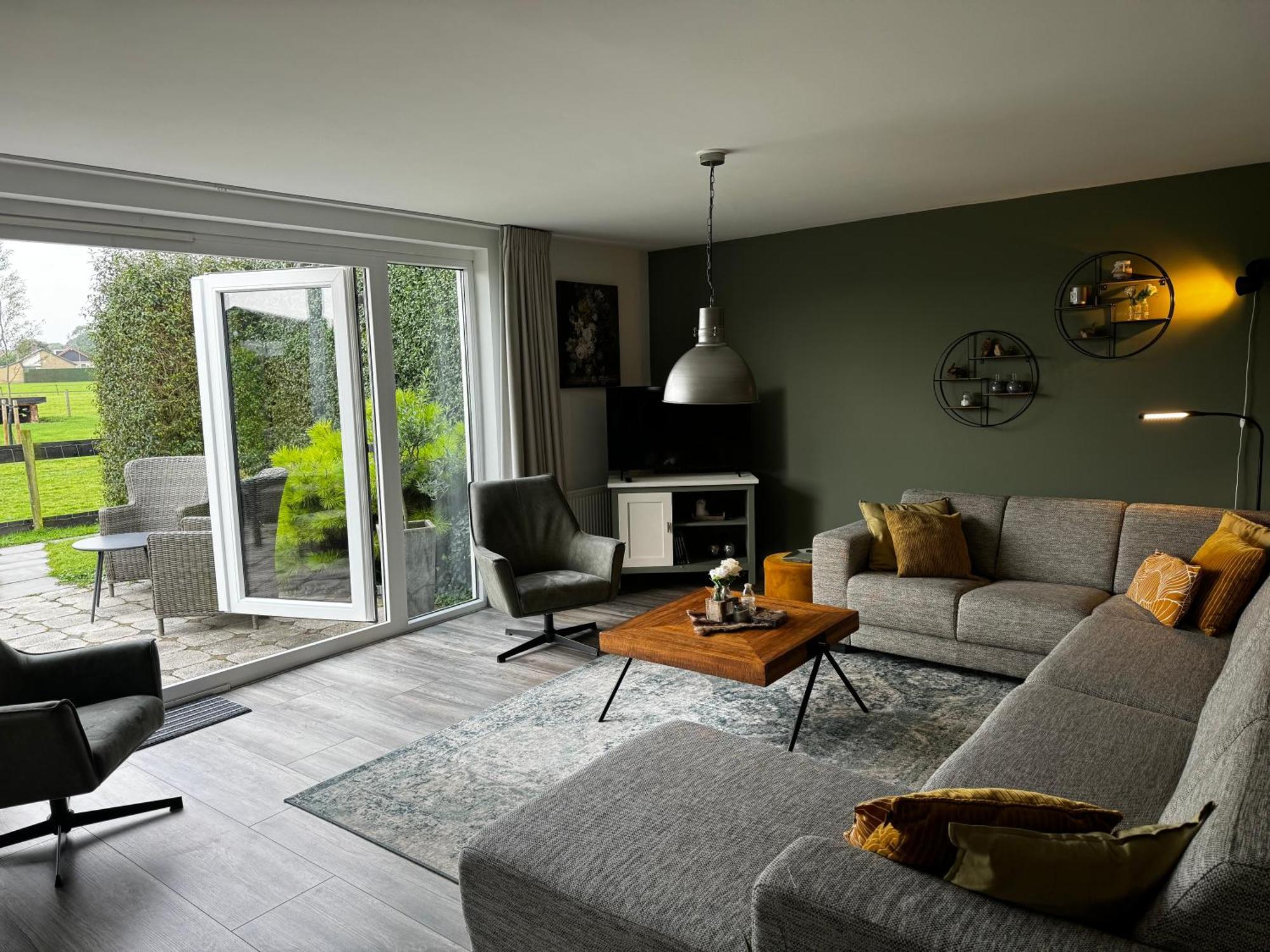 Vakantiewoning Le Garaazje 'S-Gravendeel ภายนอก รูปภาพ